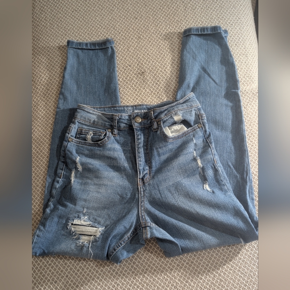 No Boundaries Light Blue Distressed Skinny Jeans - Picture 4 of 8